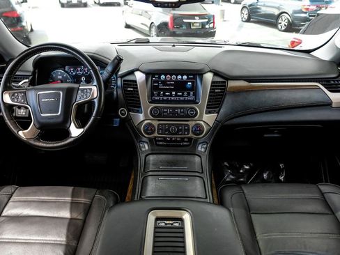 Used 2018 GMC Yukon XL Denali w/ Open Road Package image 11