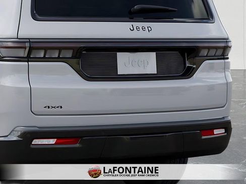 New 2026 Jeep Grand Wagoneer Limited AWD/4WD image 13