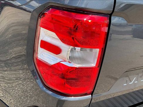 New 2025 Ford Maverick XL image 14