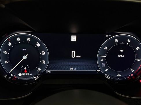 Used 2025 Alfa Romeo Giulia AWD image 14