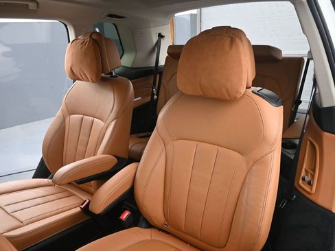 Certified 2022 BMW X7 xDrive40i w/ Premium Package image 33