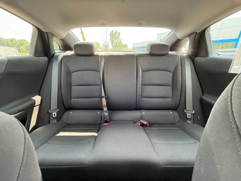 Certified 2024 Chevrolet Malibu RS w/ LPO, Floor Liner Package FWD image 23