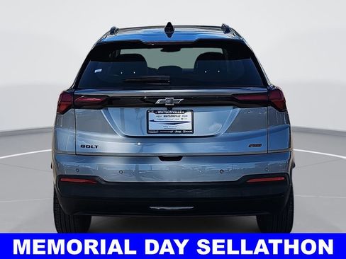 New 2027 Chevrolet Bolt RS w/ Technology Package FWD image 4
