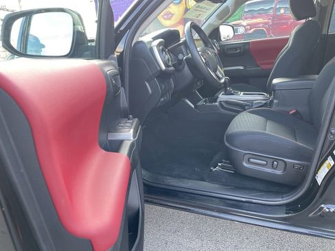 Certified 2023 Toyota Tacoma SR5 image 14