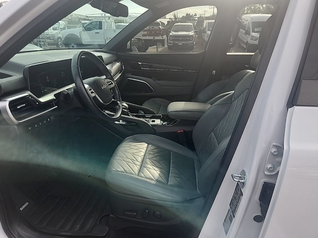 Certified 2023 Kia Telluride EX X-Line AWD/4WD image 19