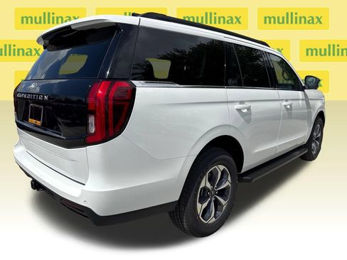 New 2027 Ford Expedition Active RWD image 15