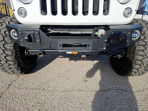 Used 2015 Jeep Wrangler Unlimited Sport w/ Quick Order Package 24S image 10