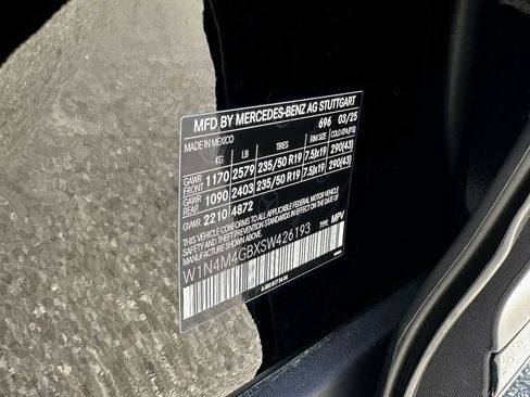 Certified 2025 Mercedes-Benz GLB 250 image 36
