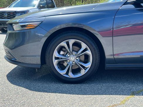 Used 2024 Honda Accord EX image 12