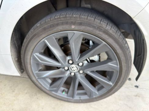 Used 2026 Toyota Corolla SE FWD image 9