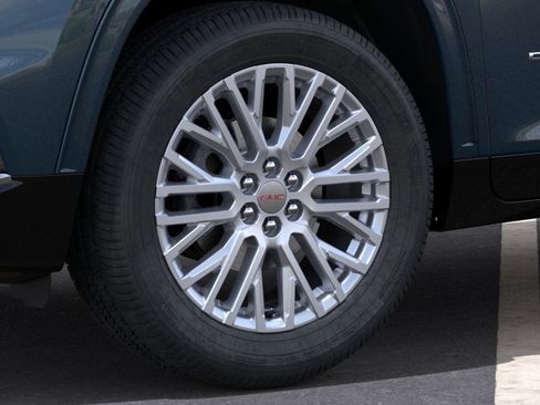 New 2026 GMC Acadia Denali w/ Super Cruise Package FWD image 9