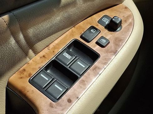 Used 2004 Honda Accord EX image 24