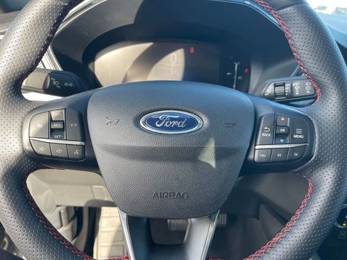 Used 2025 Ford Escape ST-Line Select image 15