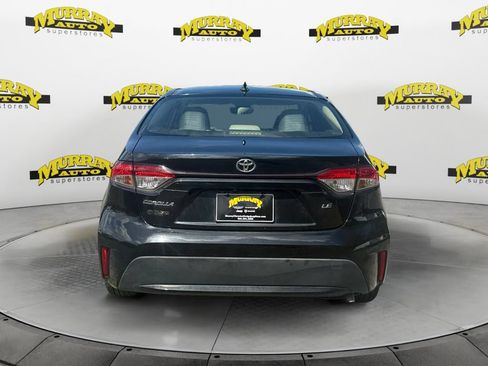 Used 2020 Toyota Corolla LE FWD image 4