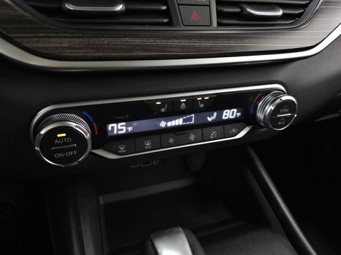 Used 2019 Nissan Altima 2.5 Platinum image 24