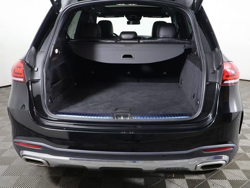 Used 2022 Mercedes-Benz GLE 450 4MATIC w/ AMG Line Exterior image 17