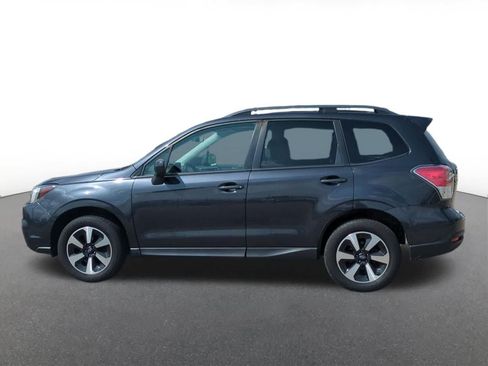 Used 2018 Subaru Forester 2.5i Premium AWD/4WD image 3
