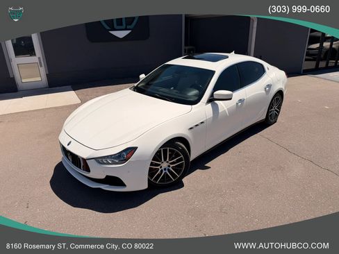 Used 2014 Maserati Ghibli S Q4 AWD/4WD image 2