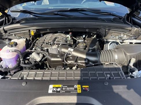 New 2025 Jeep Grand Cherokee Altitude image 16