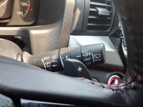 Used 2025 Honda Odyssey Sport-L image 21