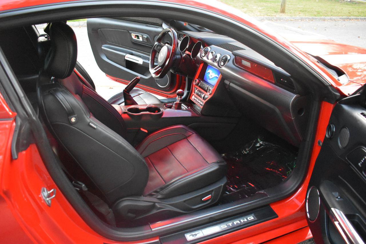 Used 2016 Ford Mustang GT Premium w/ GT Performance Package RWD image 14