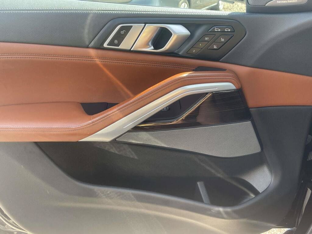 Used 2023 BMW X6 xDrive40i w/ Executive Package AWD/4WD image 30