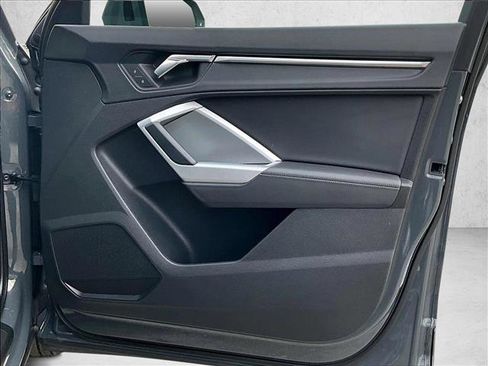 Used 2020 Audi Q3 2.0T Premium w/ Convenience Package image 19