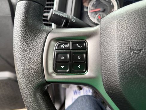 Used 2023 RAM 1500 Classic SLT AWD/4WD image 15