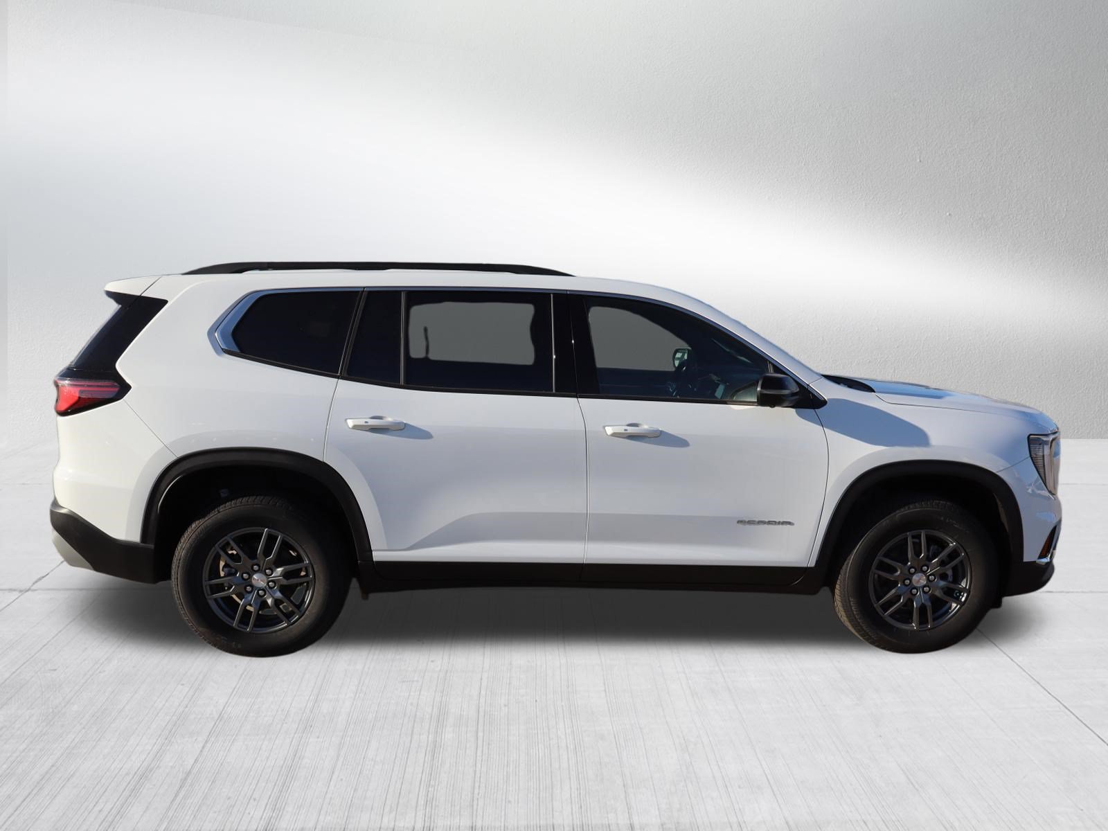 New 2026 GMC Acadia Elevation w/ LPO, Floor Liner Package AWD/4WD image 8