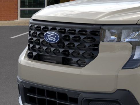 New 2025 Ford Maverick XLT w/ XLT Luxury Package image 18