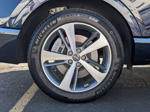Used 2024 Genesis GV80 3.5T AWD/4WD image 11