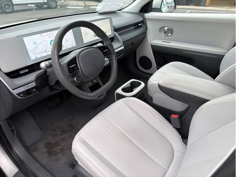 Used 2023 Hyundai Ioniq 5 SEL w/ Cargo Package image 2