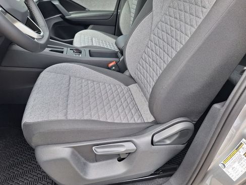New 2026 Volkswagen Tiguan S FWD image 10