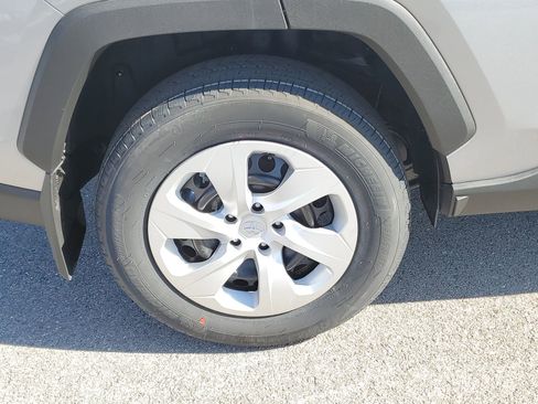 Certified 2025 Toyota RAV4 LE image 5