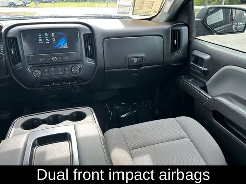 Used 2019 Chevrolet Silverado 1500 Custom w/ Custom Convenience Package AWD/4WD image 11