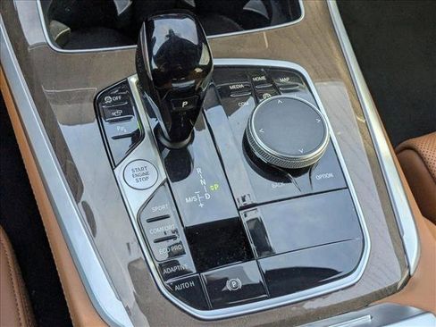 Used 2023 BMW X5 sDrive40i w/ Parking Assistance Package image 12