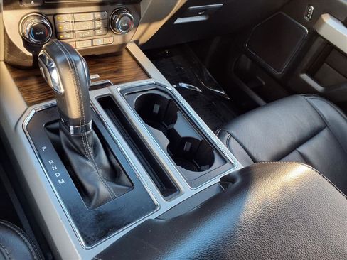 Certified 2018 Ford F150 Lariat image 20