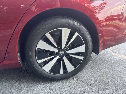 Used 2020 Nissan Altima 2.5 SV FWD image 33