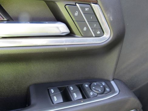 Used 2023 GMC Sierra 1500 SLT w/ SLT Premium Plus Package image 20