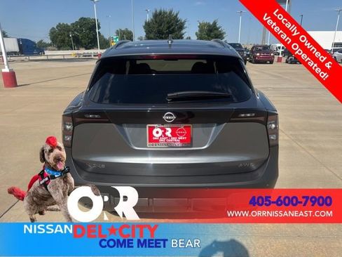 New 2025 Nissan Kicks SV w/ SV Premium Package AWD/4WD image 4