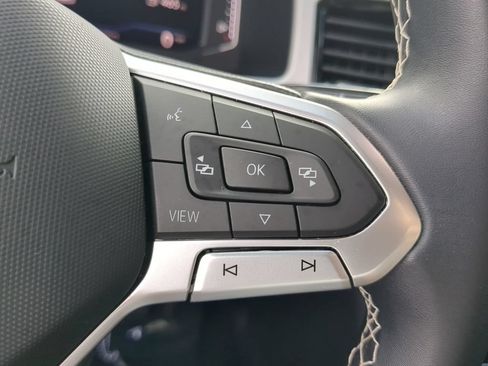 Certified 2023 Volkswagen Atlas SE FWD image 30