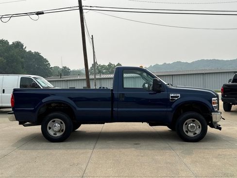 Used 2010 Ford F250 XLT AWD/4WD image 11