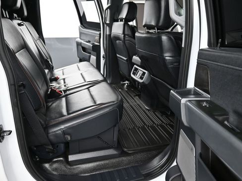 Used 2024 Ford F450 Lariat w/ Lariat Ultimate Package image 17