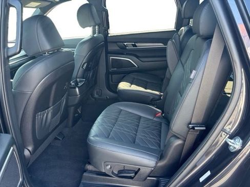 Certified 2025 Kia Telluride EX X-Line AWD/4WD image 12