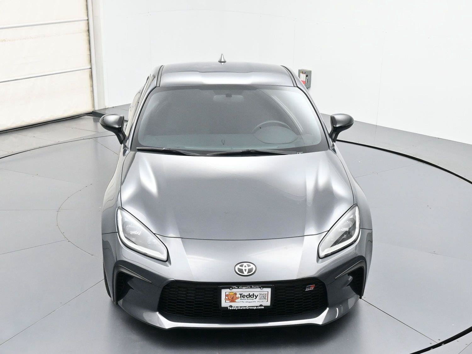 Used 2024 Toyota GR86 RWD image 32