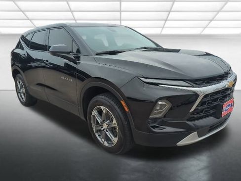 Certified 2024 Chevrolet Blazer LT w/ Driver Confidence Package image 1
