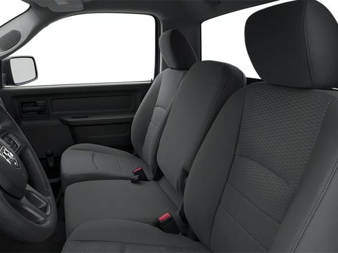 Used 2014 RAM 1500 Express RWD image 6