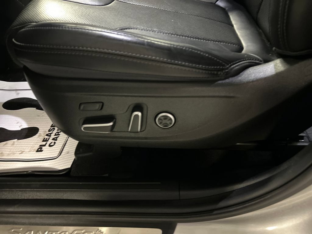 Used 2023 Hyundai Santa Fe Calligraphy FWD image 11