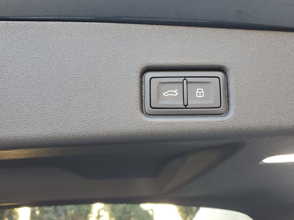 New 2026 Audi Q5 Premium Plus AWD/4WD image 16