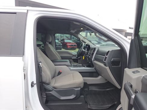 Used 2021 Ford F250 XLT w/ XLT Premium Package AWD/4WD image 14